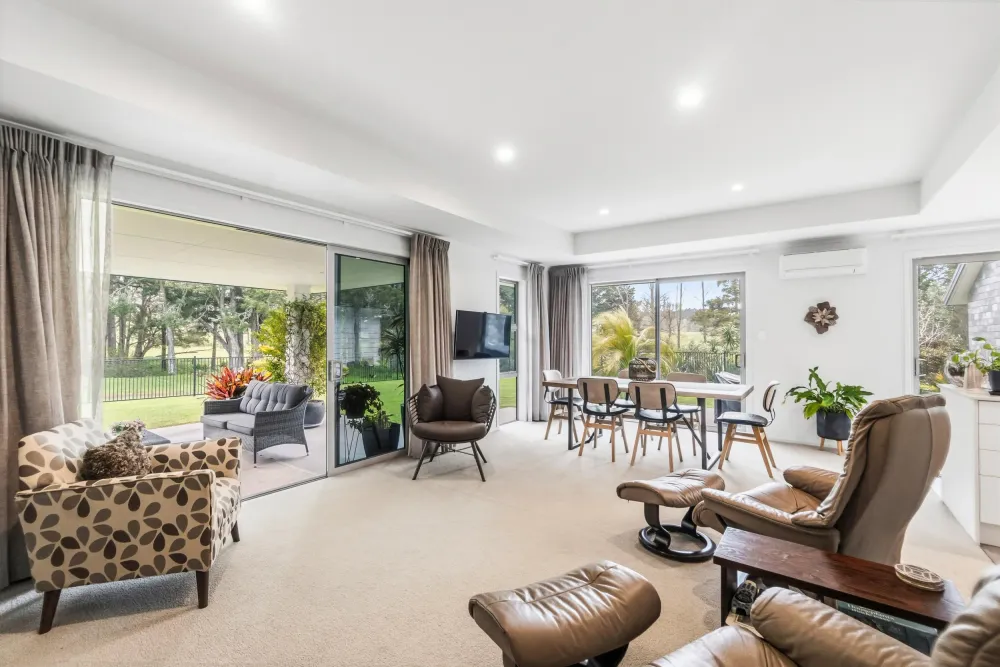 Photos of 8 Wellingrove Place