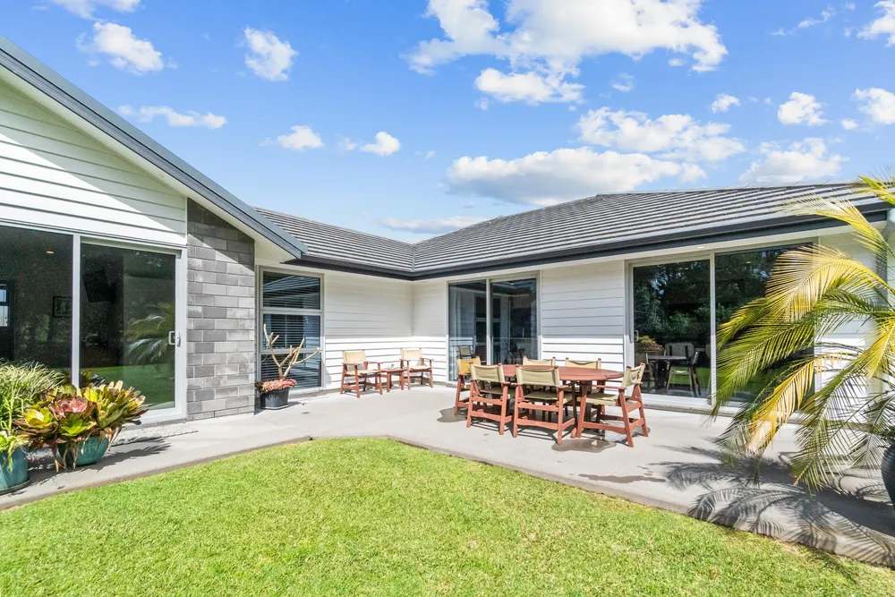 Photos of 8 Wellingrove Place