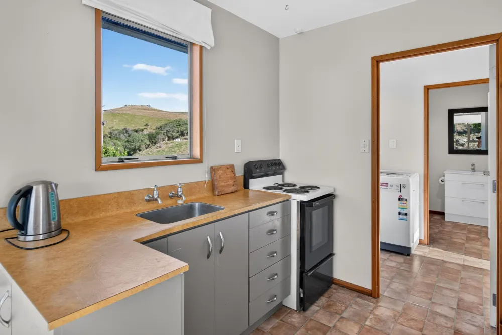 Photos of 624 Chorlton Road