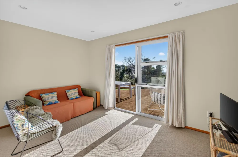 Photos of 624 Chorlton Road
