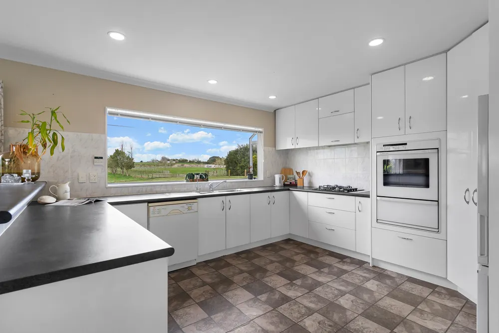 Photos of 186 Charles Road