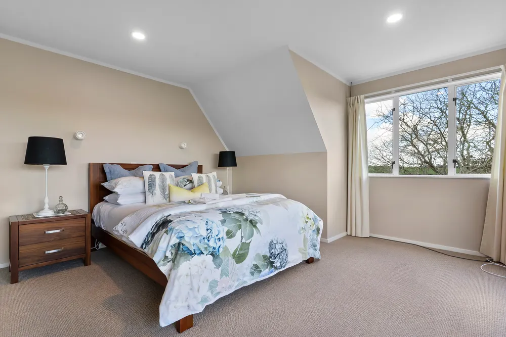 Photos of 186 Charles Road