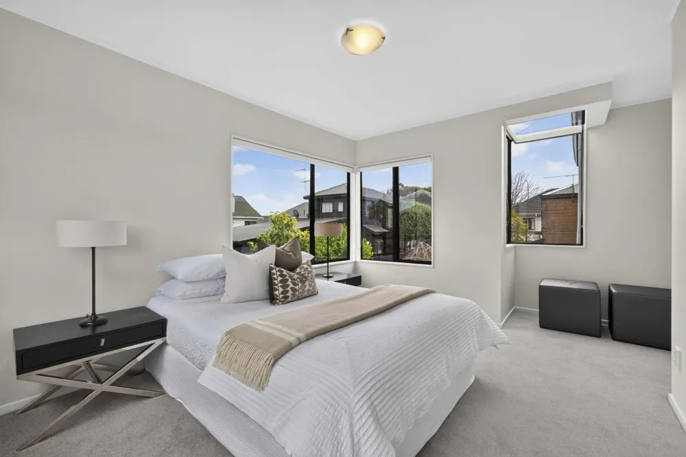 Photos of 69C St Johns Road