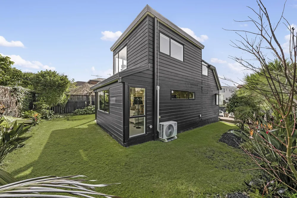 Photos of 69C St Johns Road