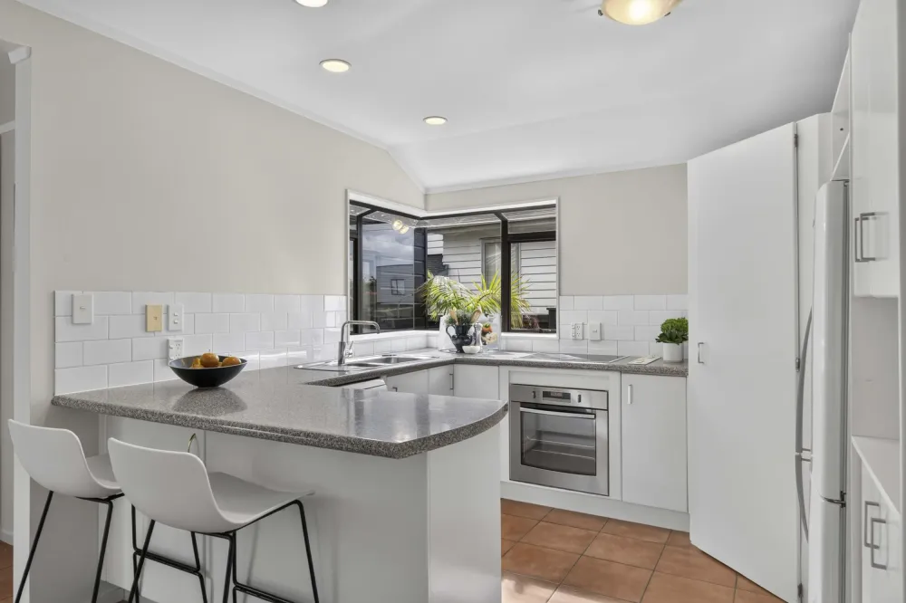 Photos of 69C St Johns Road