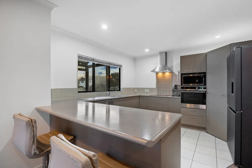 Photos of 3 Richard Hill Close