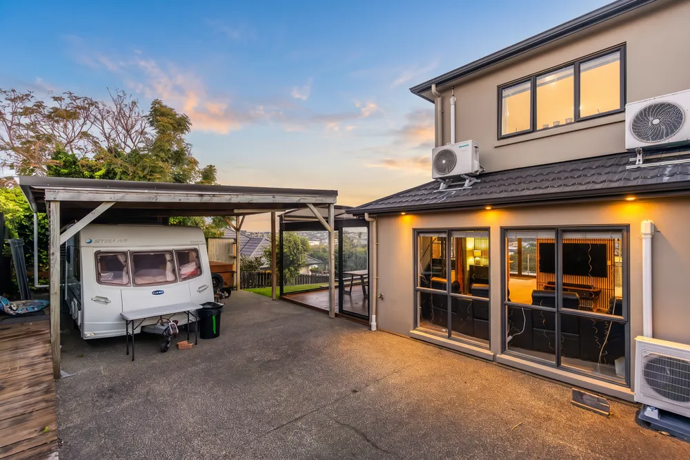 Photos of 3 Richard Hill Close