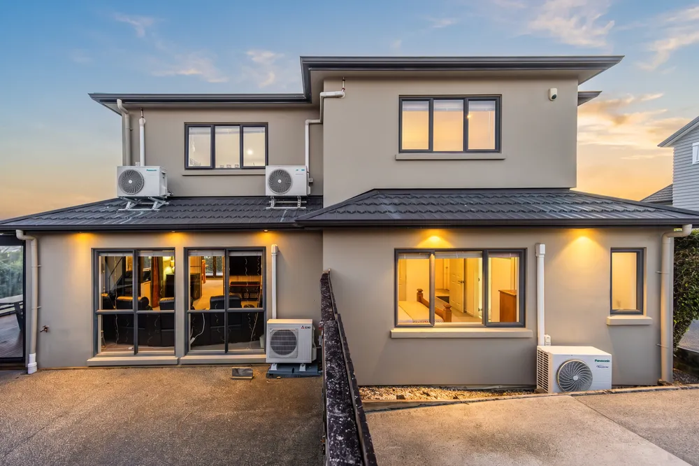 Photos of 3 Richard Hill Close