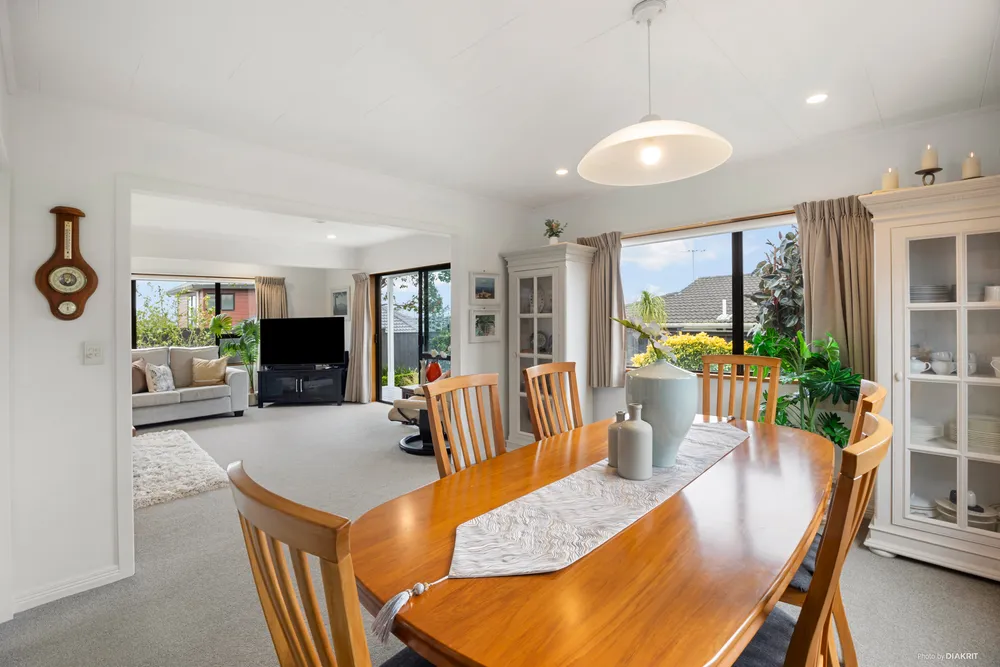 Photos of 2/547 Hillsborough Road