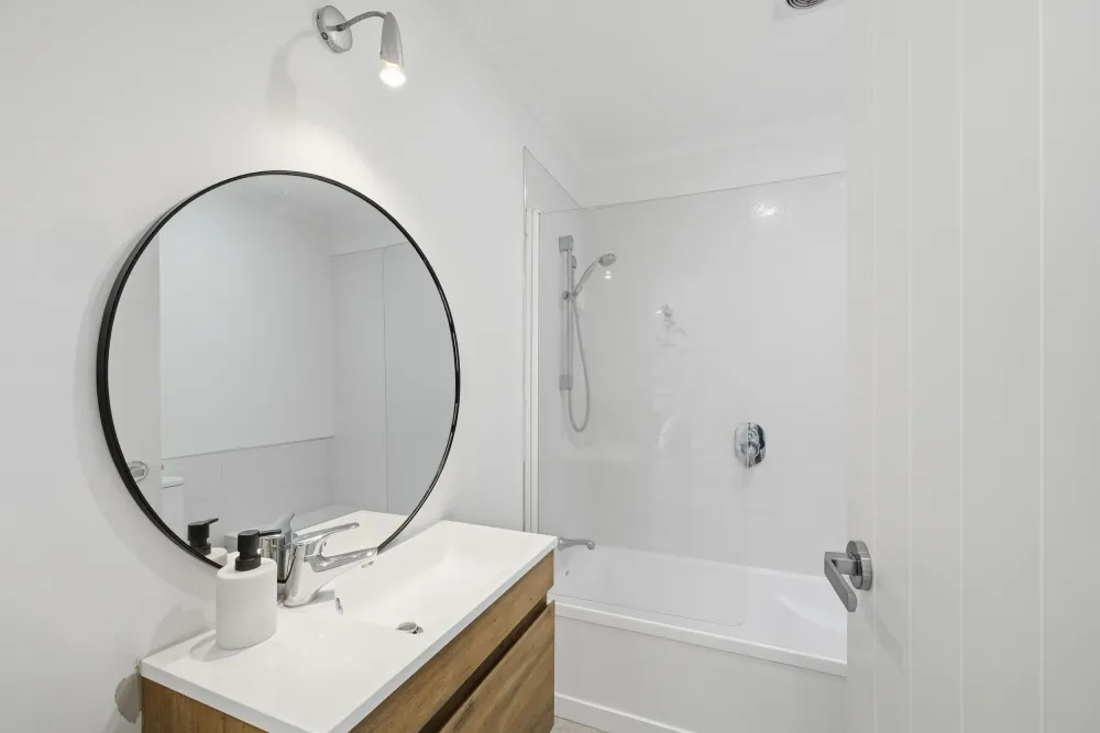Photos of 7a Lunn Ave