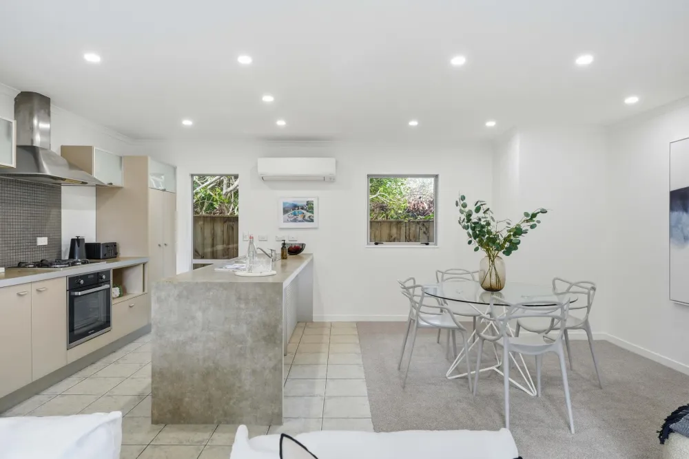 Photos of 7a Lunn Ave