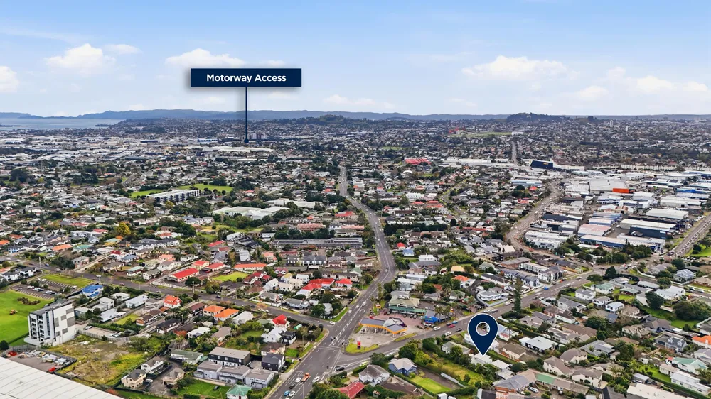 Photos of 7a Lunn Ave