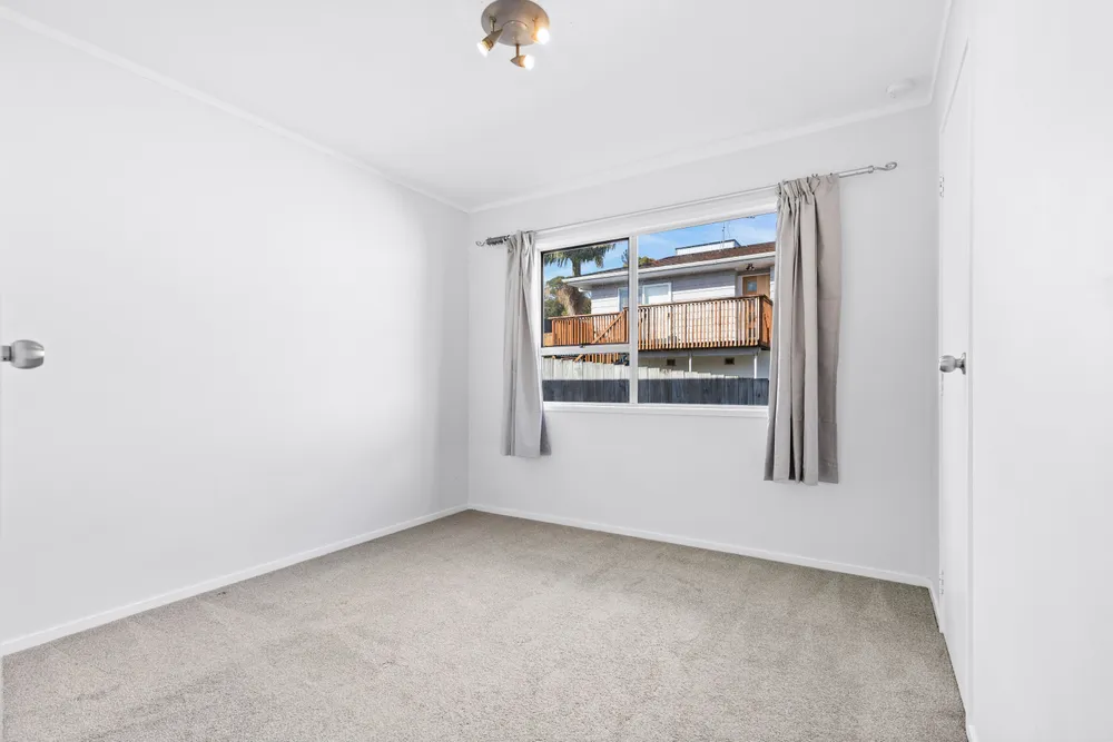 Photos of 1/2 Simon Ellice Drive