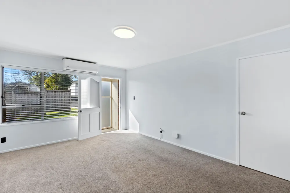 Photos of 1/2 Simon Ellice Drive