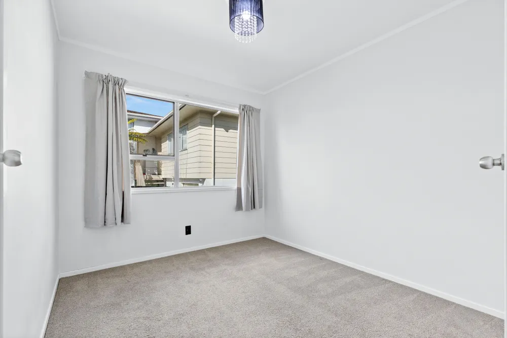 Photos of 1/2 Simon Ellice Drive