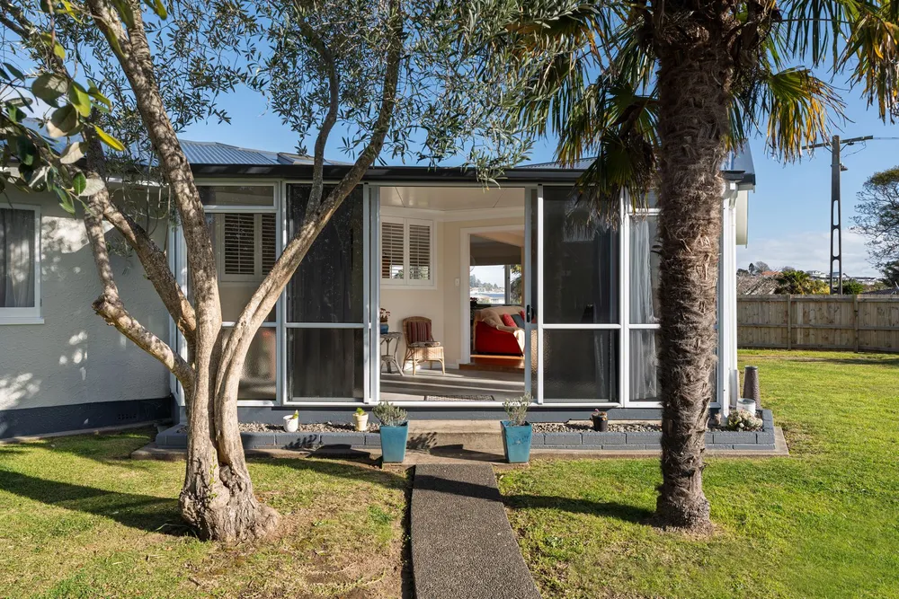 Photos of 164 Ngatai Road