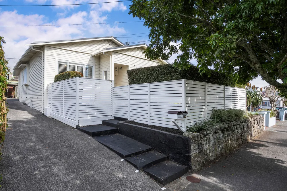 Photos of 116 Shackleton Road