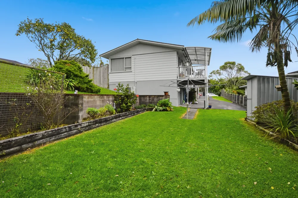 Photos of 17 Bayview Road