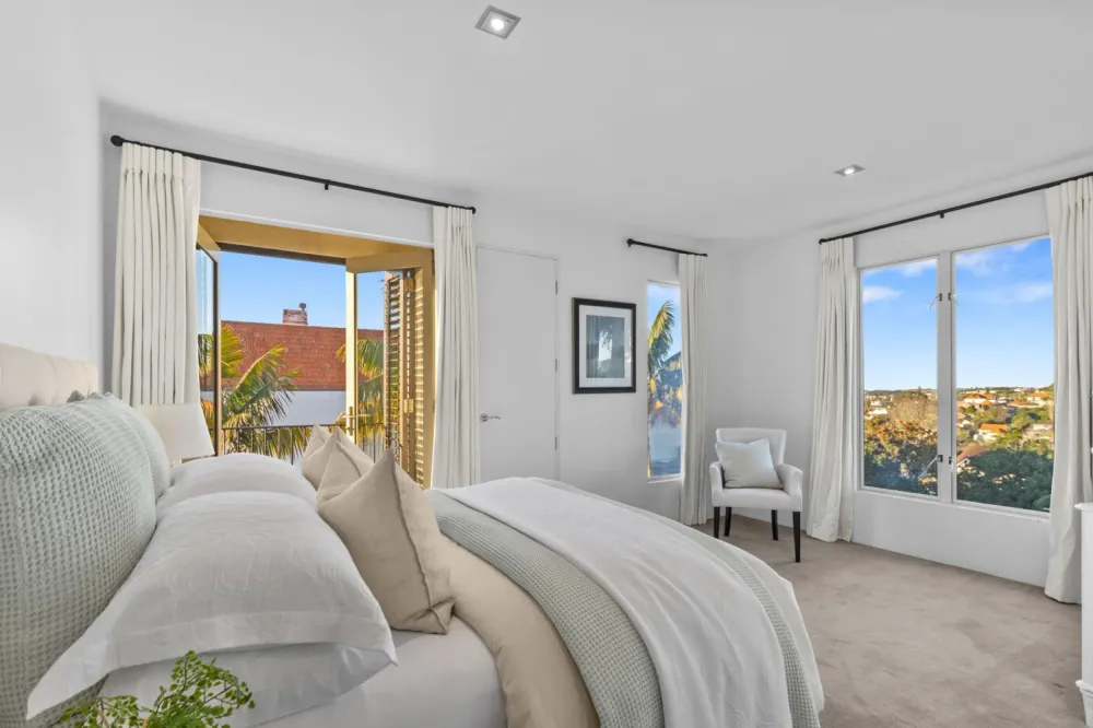 Photos of 147B Victoria Avenue