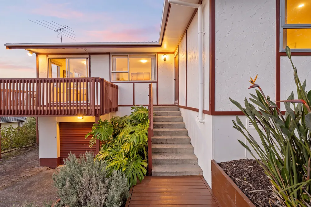 Photos of 91 Langana Avenue