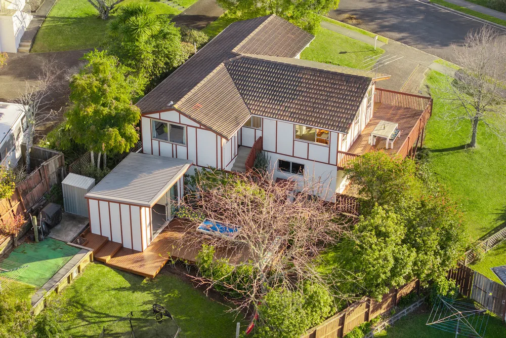 Photos of 91 Langana Avenue