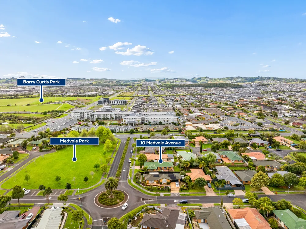 Photos of 10 Medvale Avenue
