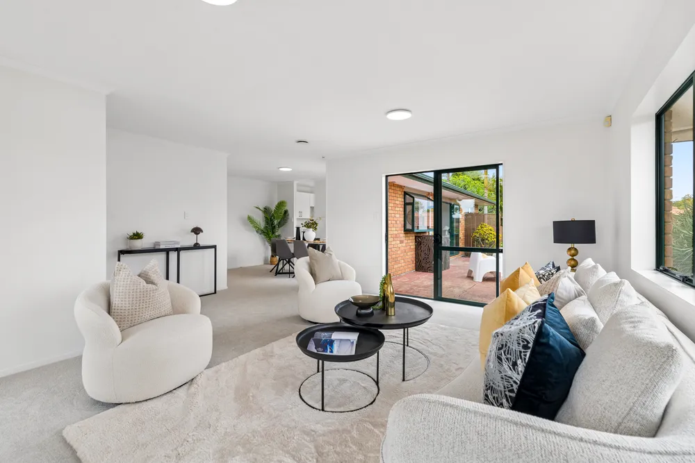 Photos of 10 Medvale Avenue