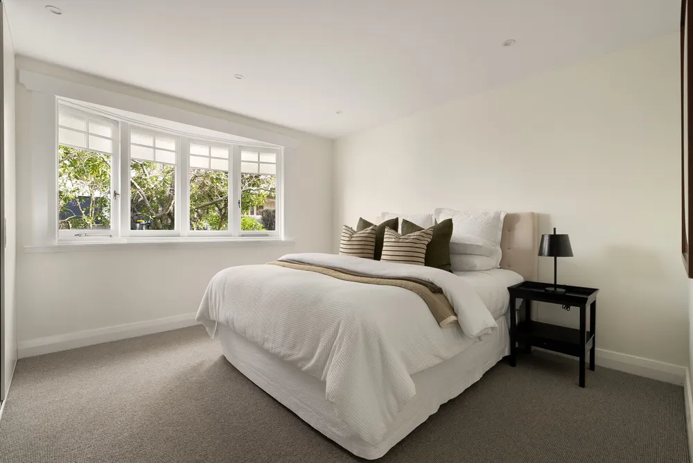 Photos of 14 Harbour Street