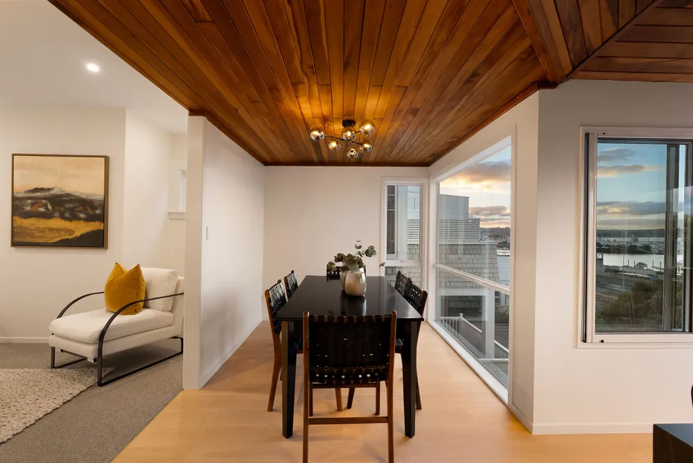 Photos of 14 Harbour Street
