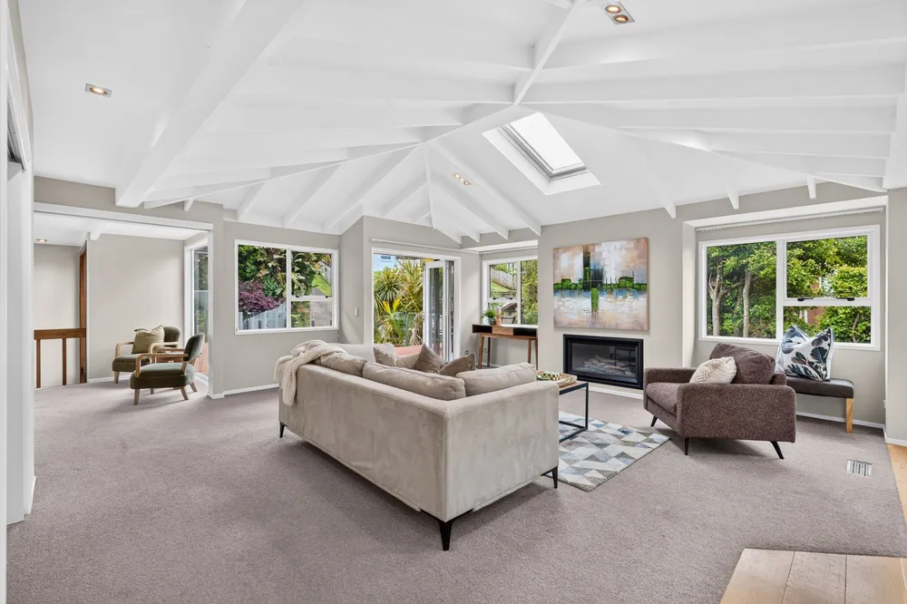 Photos of 22 Crocus Place