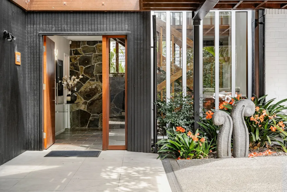 Photos of 22 Crocus Place