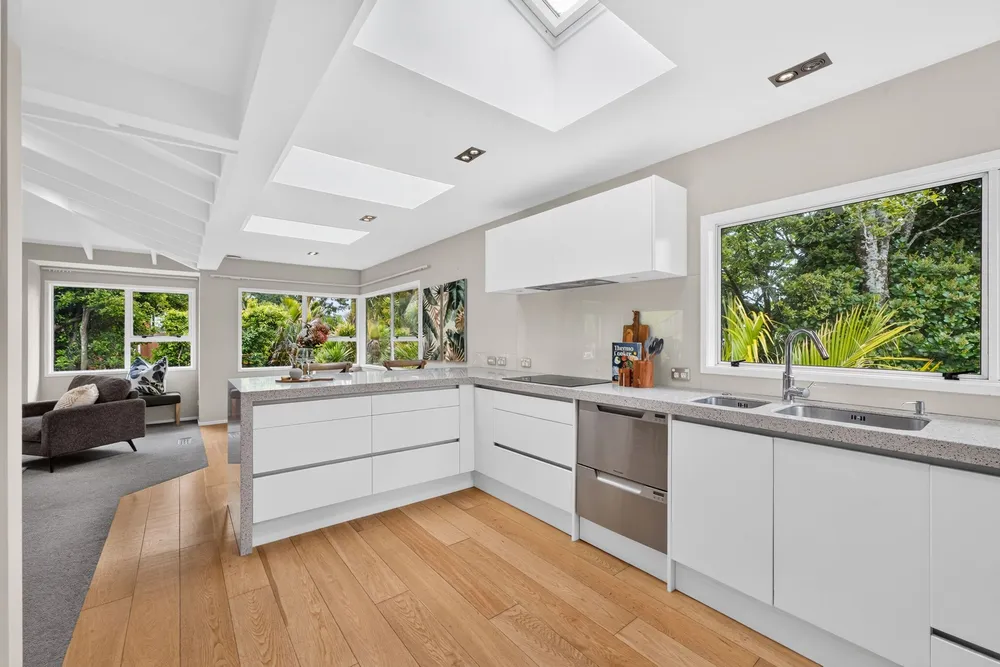 Photos of 22 Crocus Place