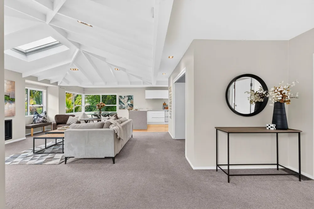 Photos of 22 Crocus Place