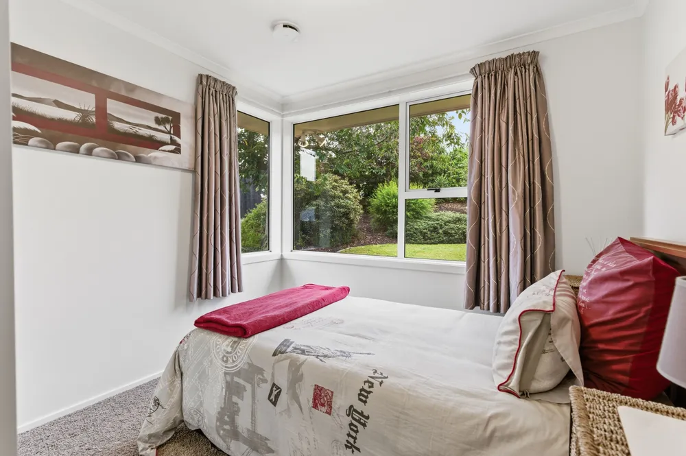 Photos of 9 Grey Street