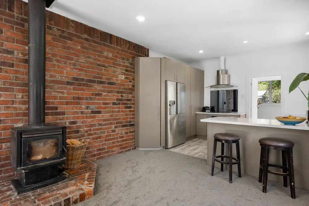 Photos of 34 Achilles Street