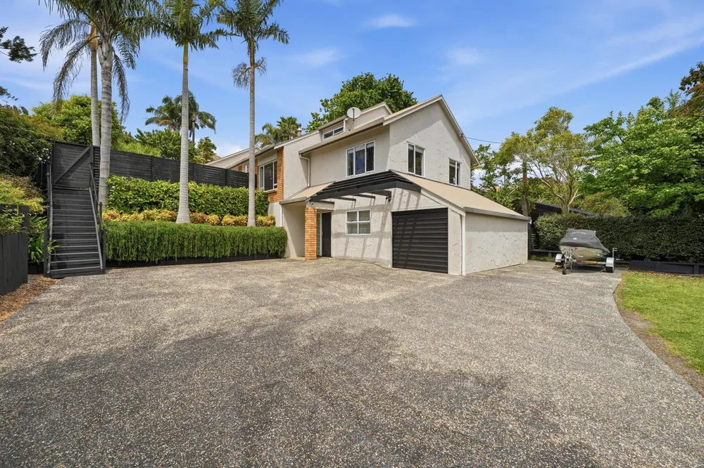 Photos of 2/8 Rossmore Terrace