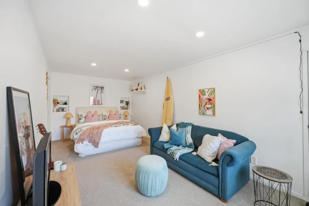 Photos of 2/8 Rossmore Terrace