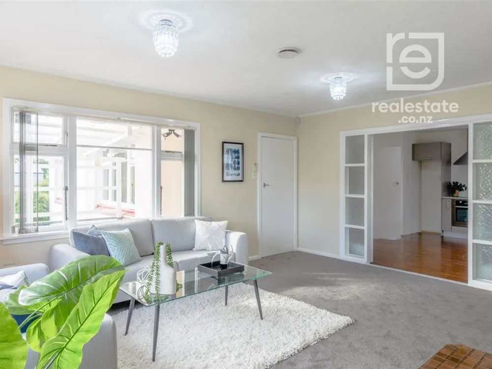 Photos of 68 Dunedin Street