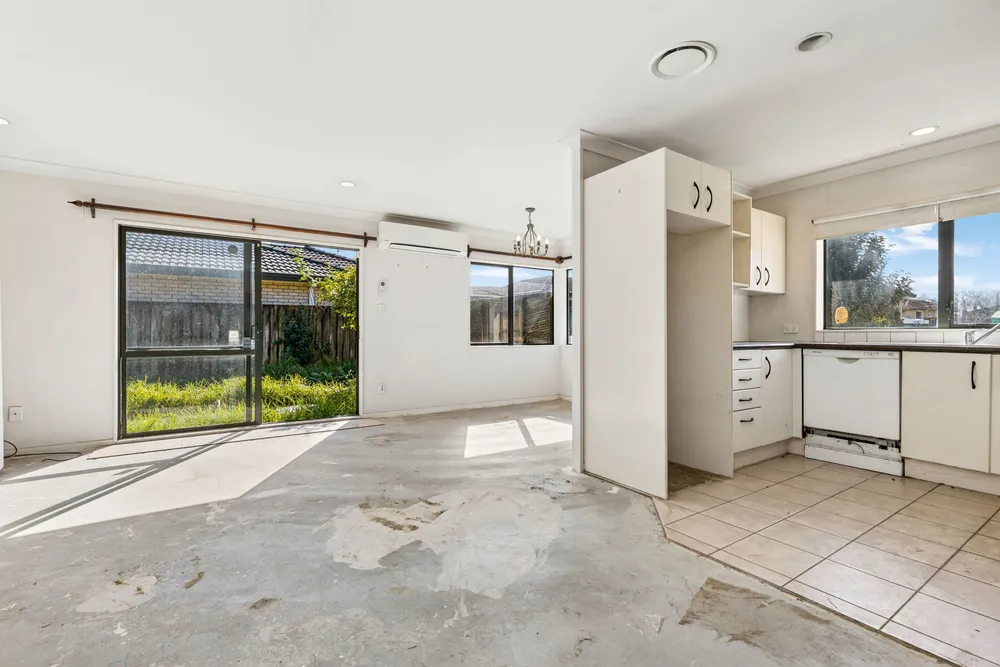 Photos of 139e Wyllie Road