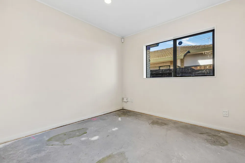 Photos of 139e Wyllie Road
