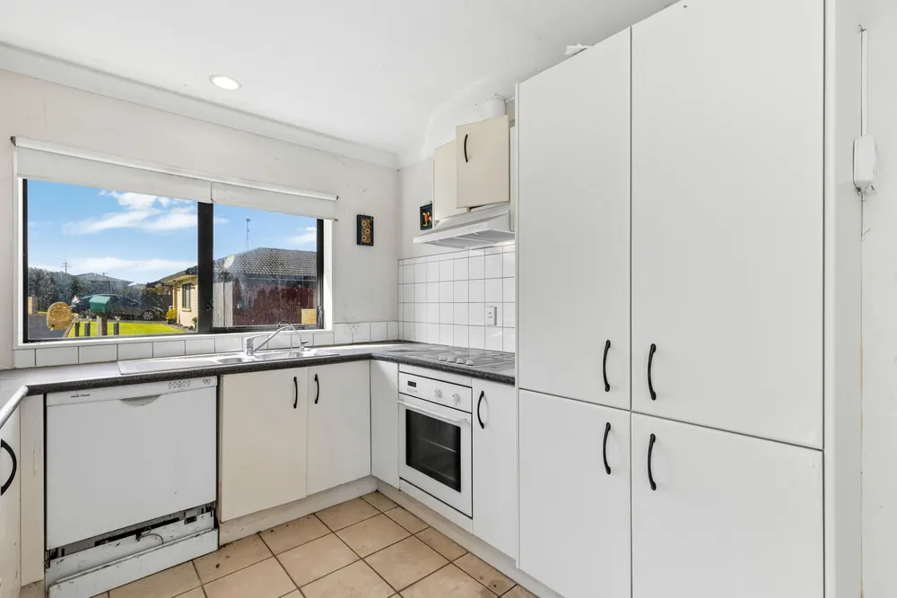 Photos of 139e Wyllie Road