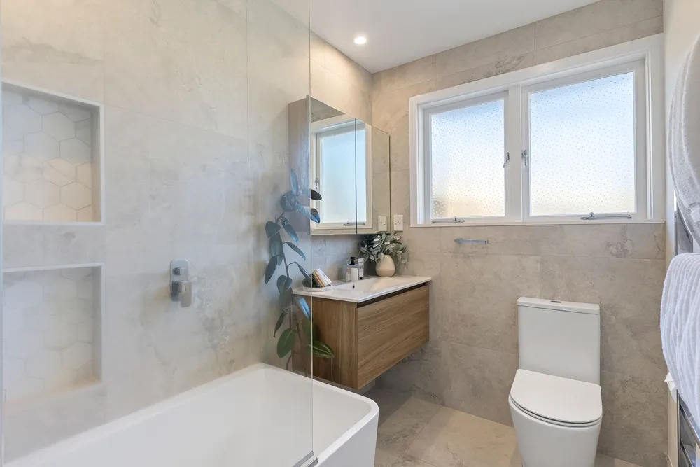 Photos of 15C Aeroview Drive