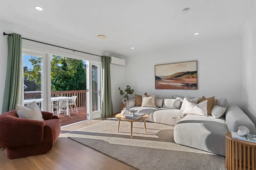Photos of 15C Aeroview Drive