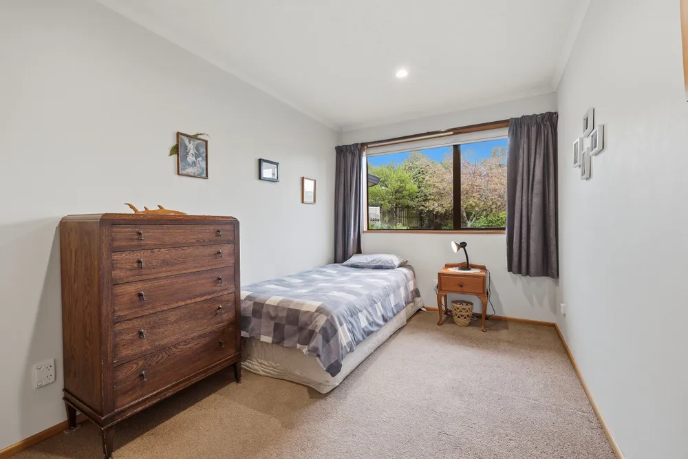 Photos of 21 Ferntree Drive