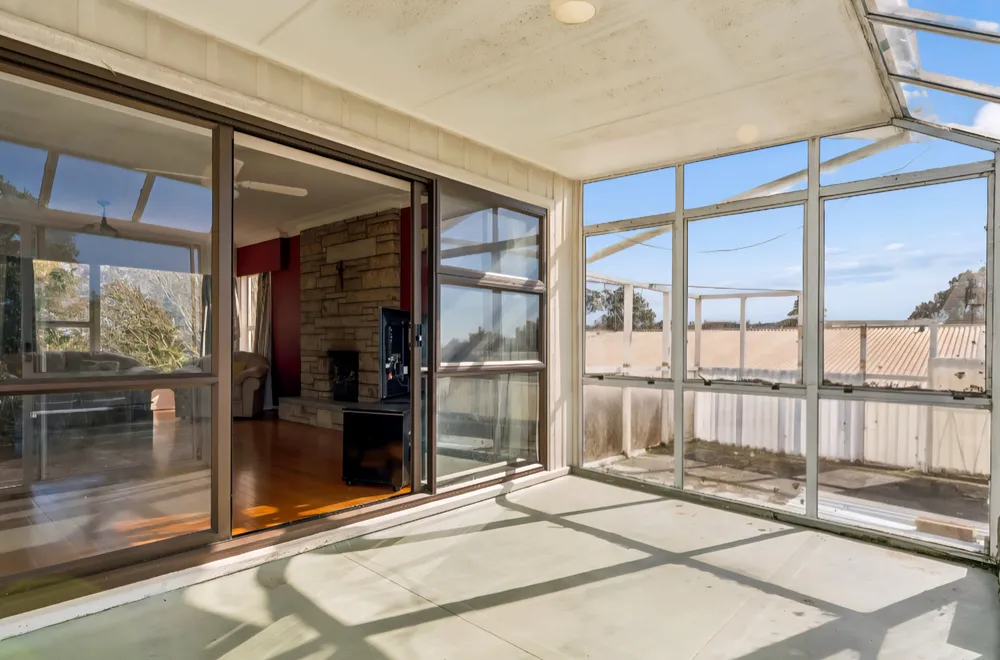 Photos of 327 East Coast Road