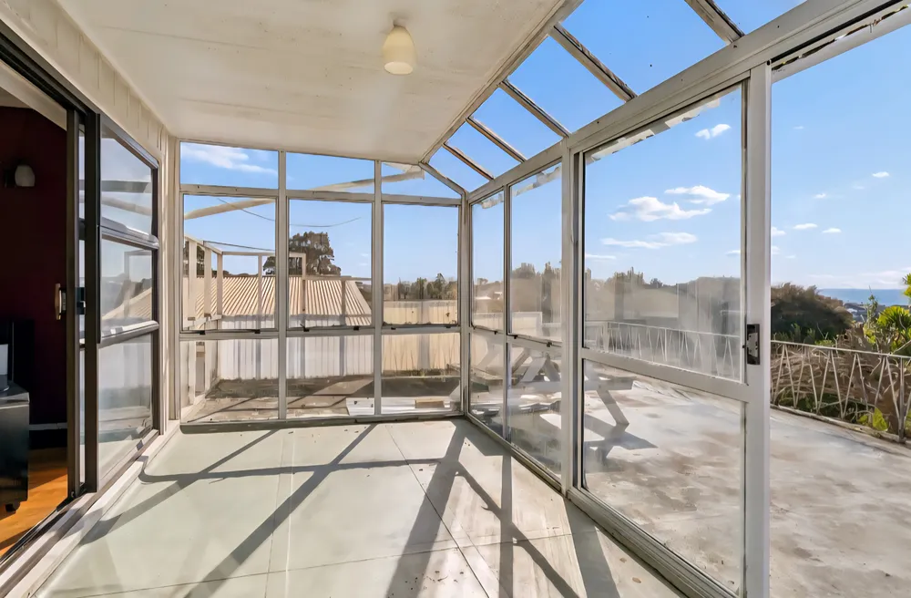 Photos of 327 East Coast Road