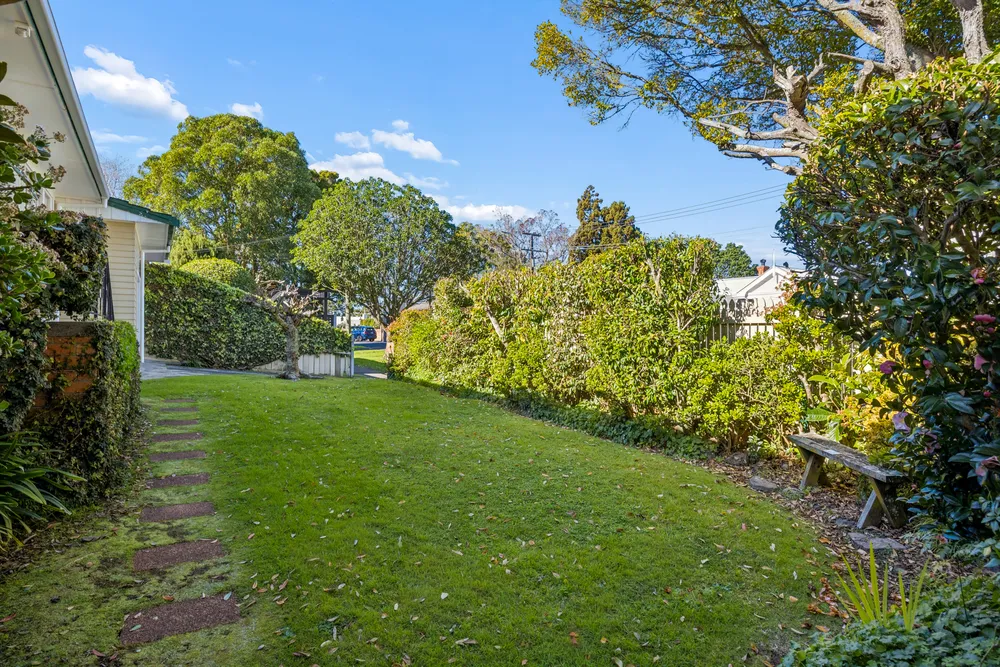 Photos of 109B Market Road