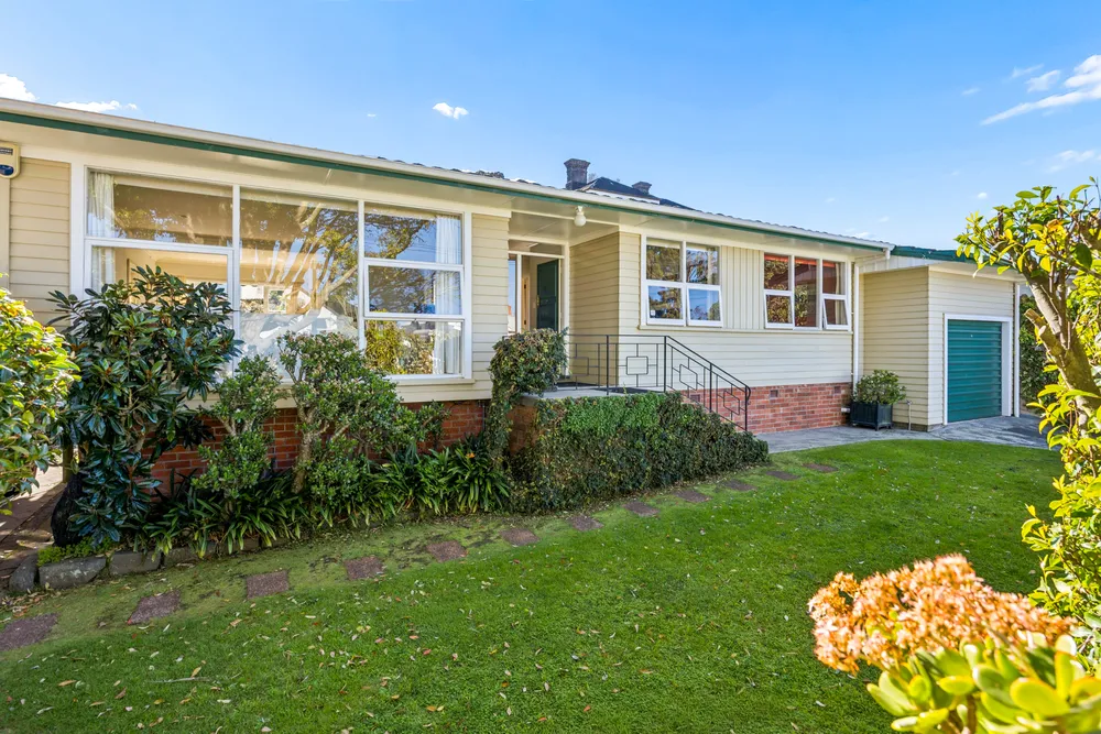 Photos of 109B Market Road