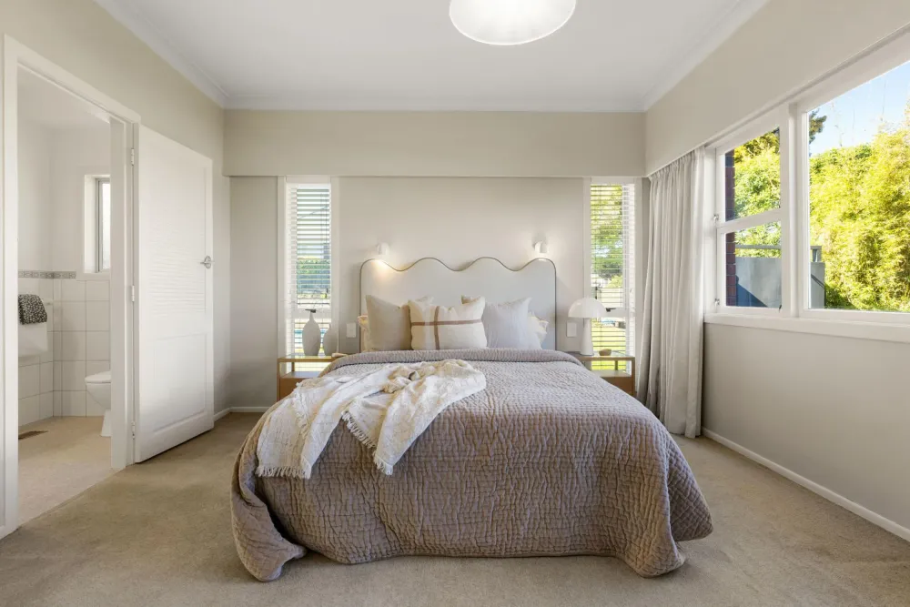 Photos of 11 Arran Road