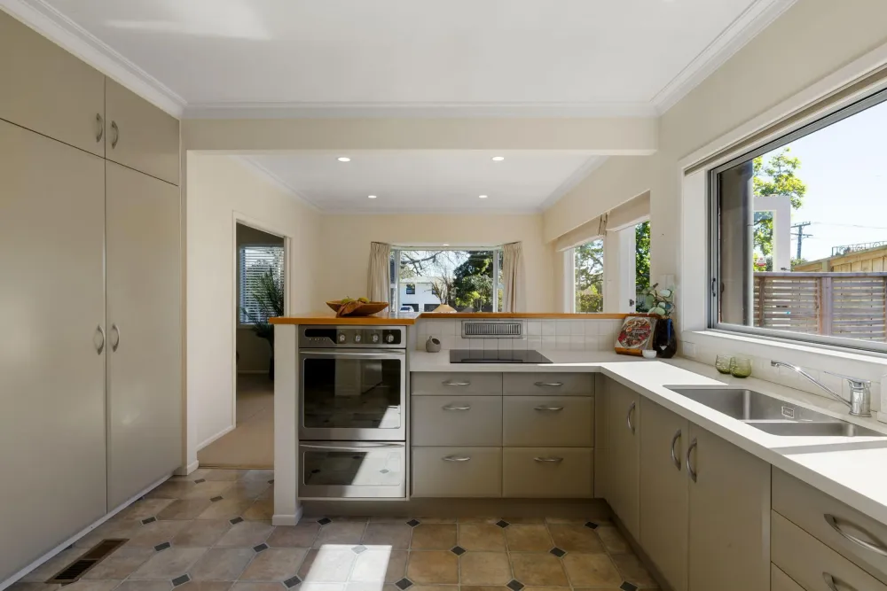 Photos of 11 Arran Road